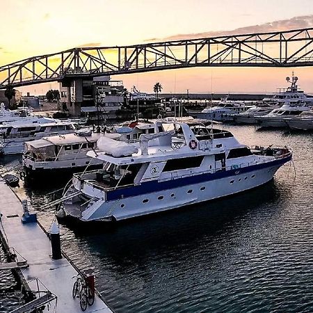 Hotel Motor Yacht Boatel Barcelona Exterior foto